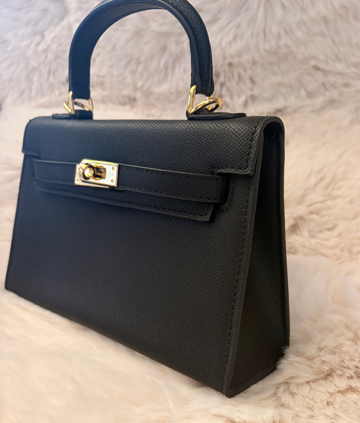 Velora Valentina -noir gold